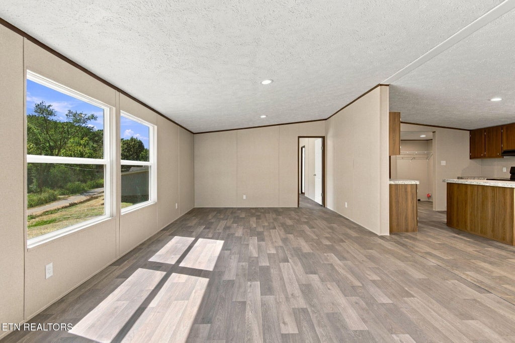 Photo of 451 Eureka Rd, Rockwood, TN 37854 (MLS # 1359421)