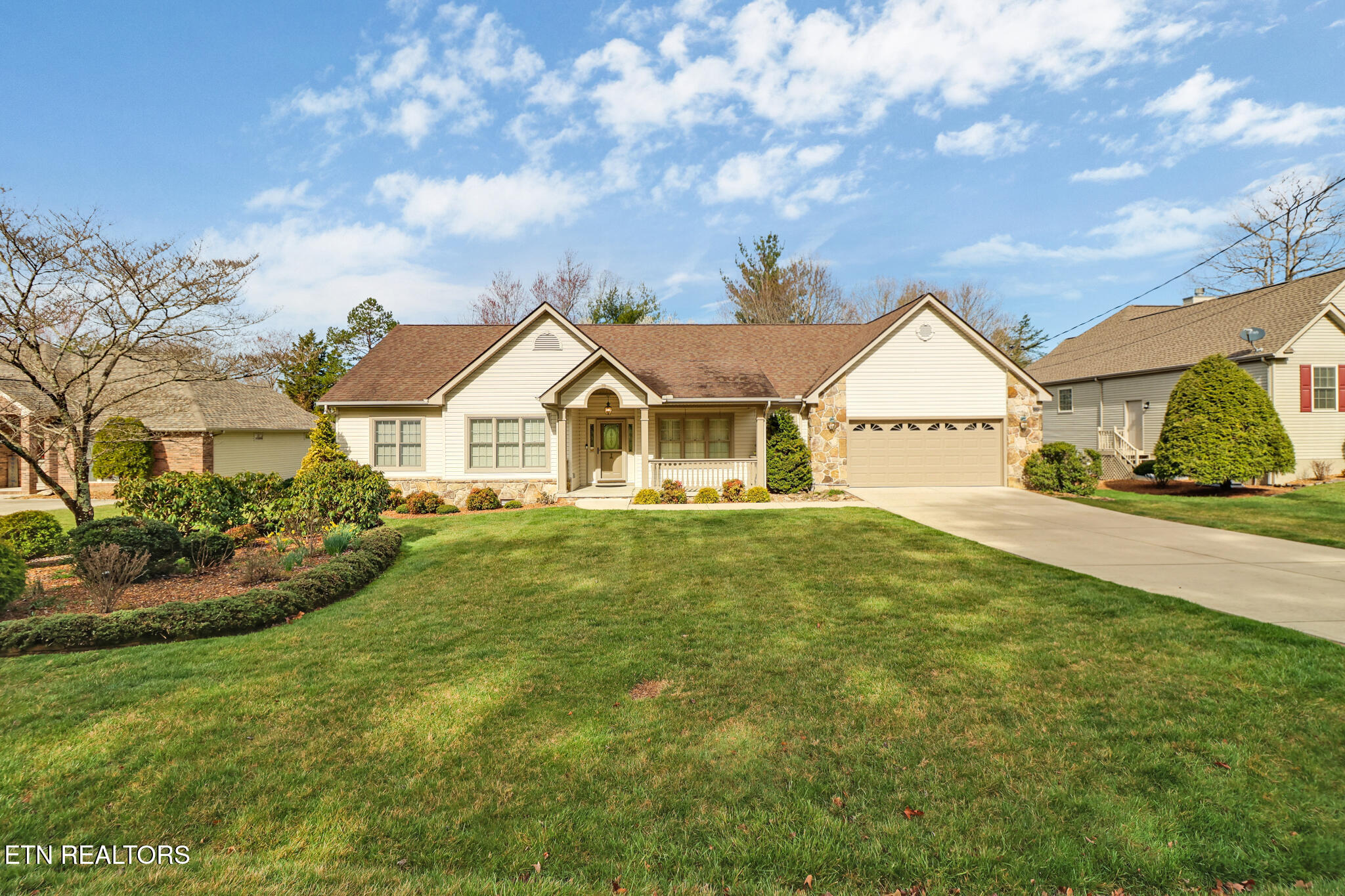 18 Inwood Drive