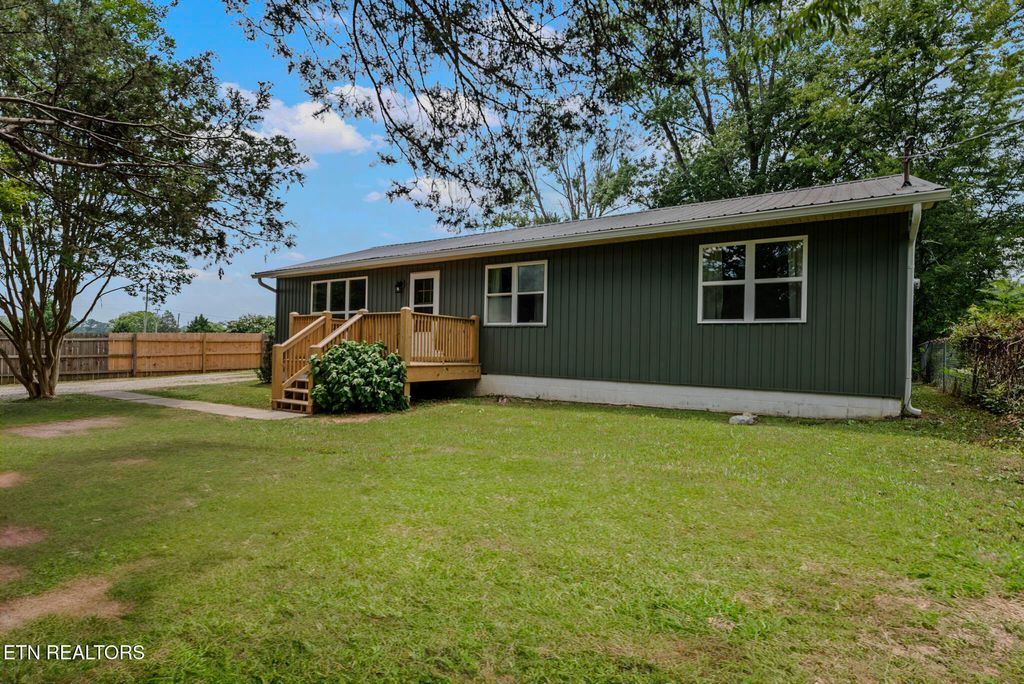 Photo of 732 Paint Rock Ferry Rd, Kingston, TN 37763 (MLS # 1307627)