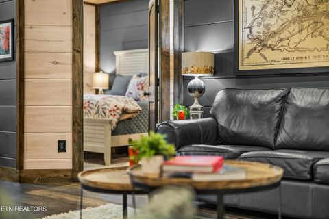 Tiny photo for 2013 Myrtle Way Way, Pigeon Forge, TN 37863 (MLS # 1321037)