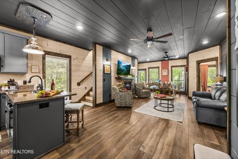 Tiny photo for 2013 Myrtle Way Way, Pigeon Forge, TN 37863 (MLS # 1321037)