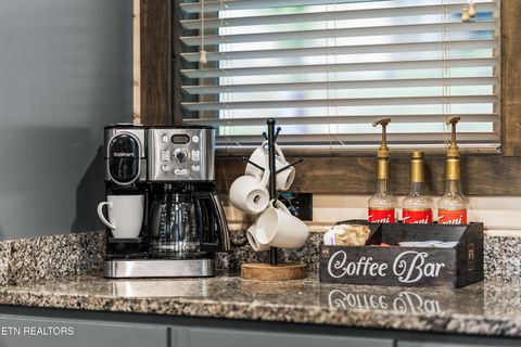 Tiny photo for 2013 Myrtle Way Way, Pigeon Forge, TN 37863 (MLS # 1321037)