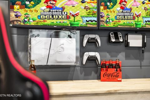 Tiny photo for 2013 Myrtle Way Way, Pigeon Forge, TN 37863 (MLS # 1321037)