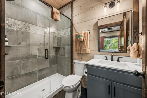 Tiny photo for 2013 Myrtle Way Way, Pigeon Forge, TN 37863 (MLS # 1321037)