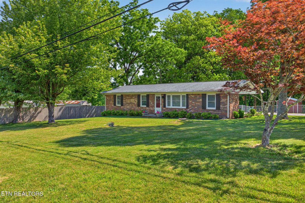 Photo of 1052 Airport Rd, Livingston, TN 38570 (MLS # 1339604)