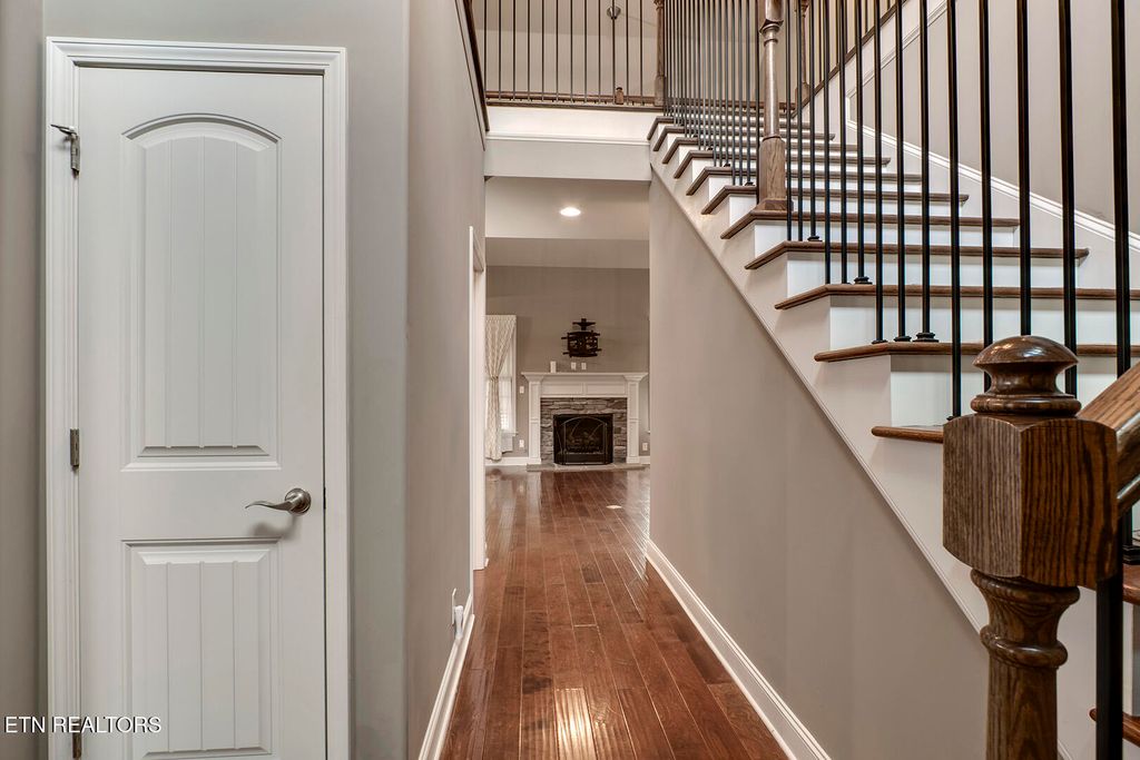 Photo of 3115 Oakwood Hills Lane, Knoxville, TN 37931 (MLS # 1324100)