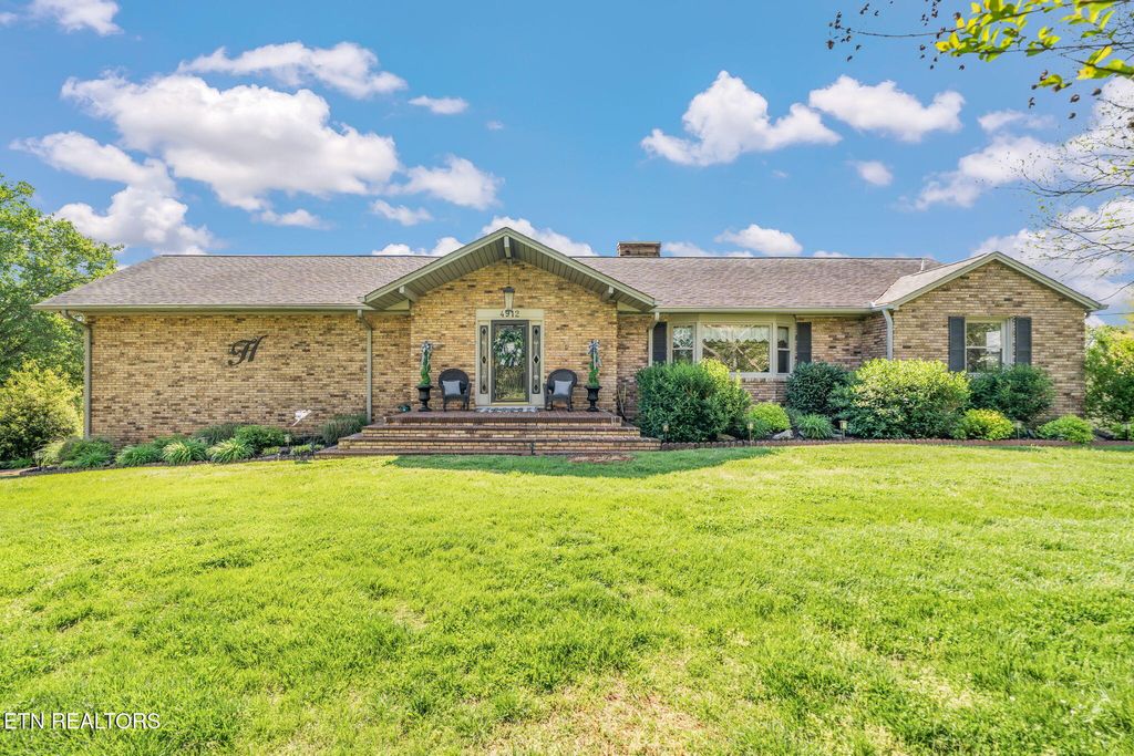 Photo of 4912 W Emory Rd, Powell, TN 37849 (MLS # 1336774)