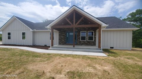 Photo of 875 ELB Private Drive, Huntsville, TN 37756 (MLS # 1341938)