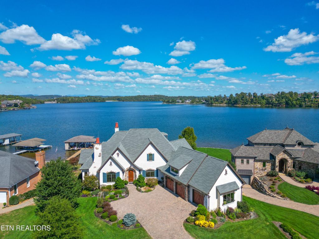 Photo of 201 Coyatee Cove, Loudon, TN 37774 (MLS # 1320552)