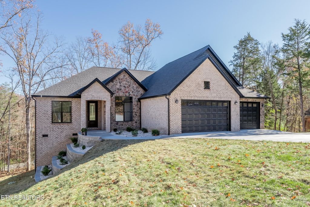 Photo of 124 Nuhya Way, Loudon, TN 37774 (MLS # 1284501)