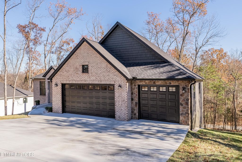 Photo of 124 Nuhya Way, Loudon, TN 37774 (MLS # 1284501)
