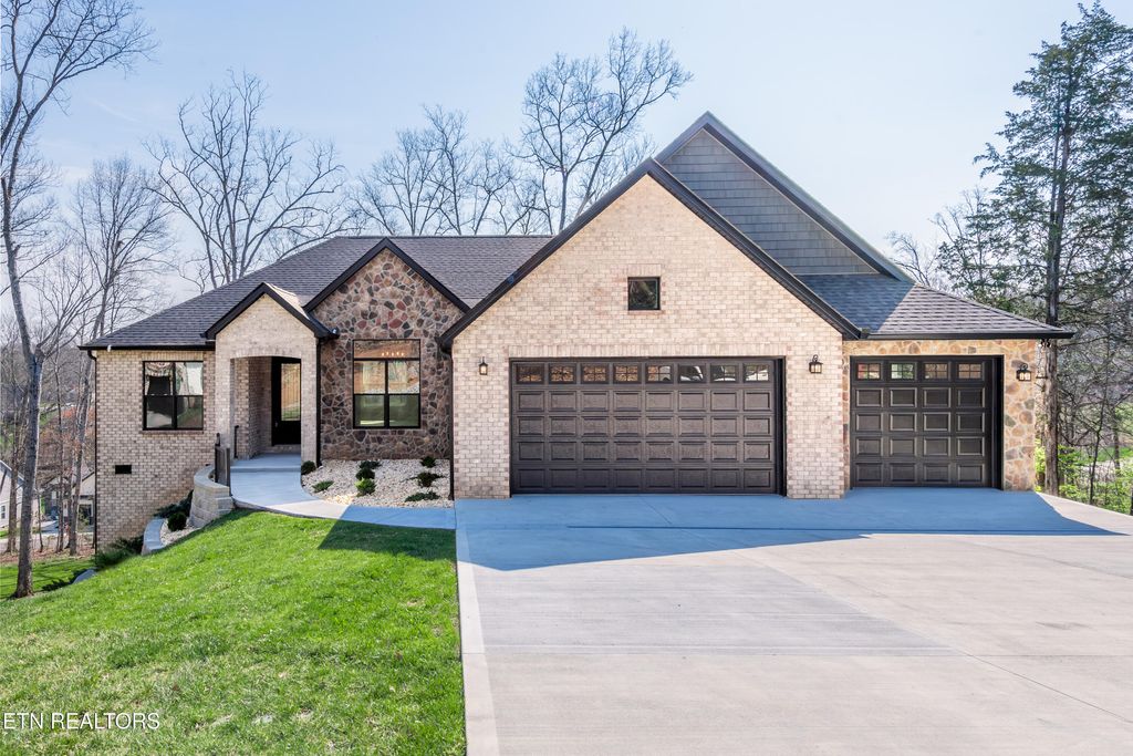 Photo of 124 Nuhya Way, Loudon, TN 37774 (MLS # 1284501)