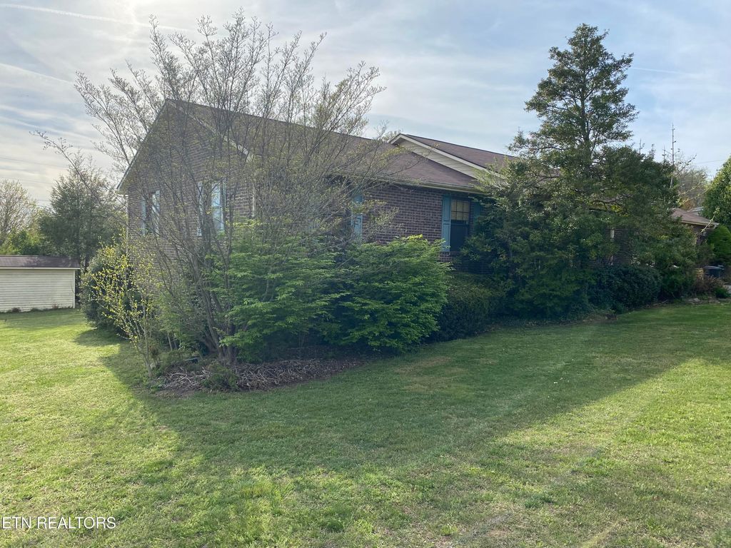 Photo of 230 Adair Drive, New Tazewell, TN 37825 (MLS # 1337361)