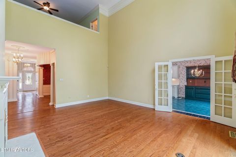 Tiny photo for 3340 Kingston Pike #10, Knoxville, TN 37919 (MLS # 1303734)