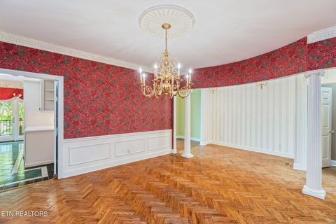 Tiny photo for 3340 Kingston Pike #10, Knoxville, TN 37919 (MLS # 1303734)