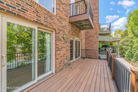 Tiny photo for 3340 Kingston Pike #10, Knoxville, TN 37919 (MLS # 1303734)
