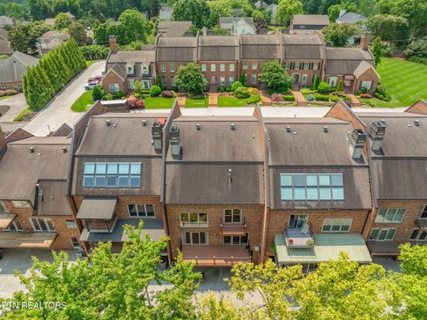 Tiny photo for 3340 Kingston Pike #10, Knoxville, TN 37919 (MLS # 1303734)