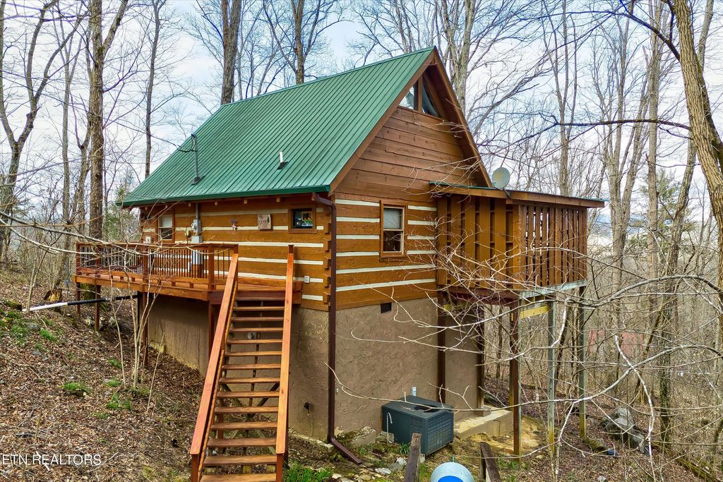 Photo of 146 Timberwinds Way, Townsend, TN 37882 (MLS # 1254608)