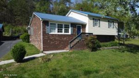 Photo of 1282 Sweetwater Rd, Newport, TN 37821 (MLS # 1336959)