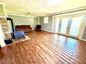 1282 Sweetwater Rd