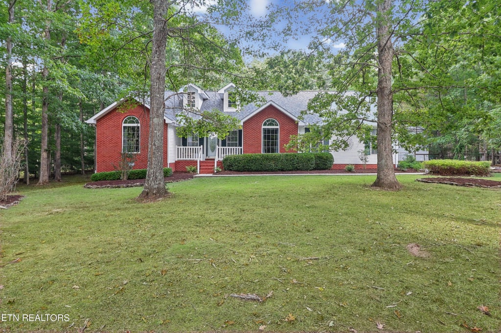 Photo of 1152 Forest Drive, Crossville, TN 38555 (MLS # 1355977)