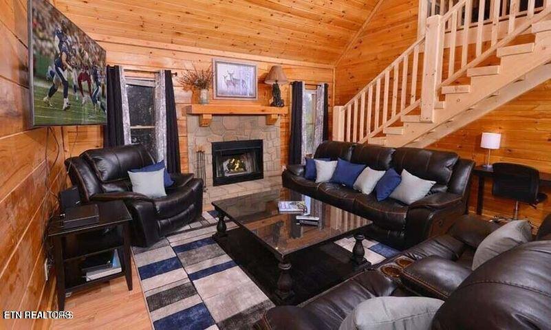 1626 Eagle Springs Rd