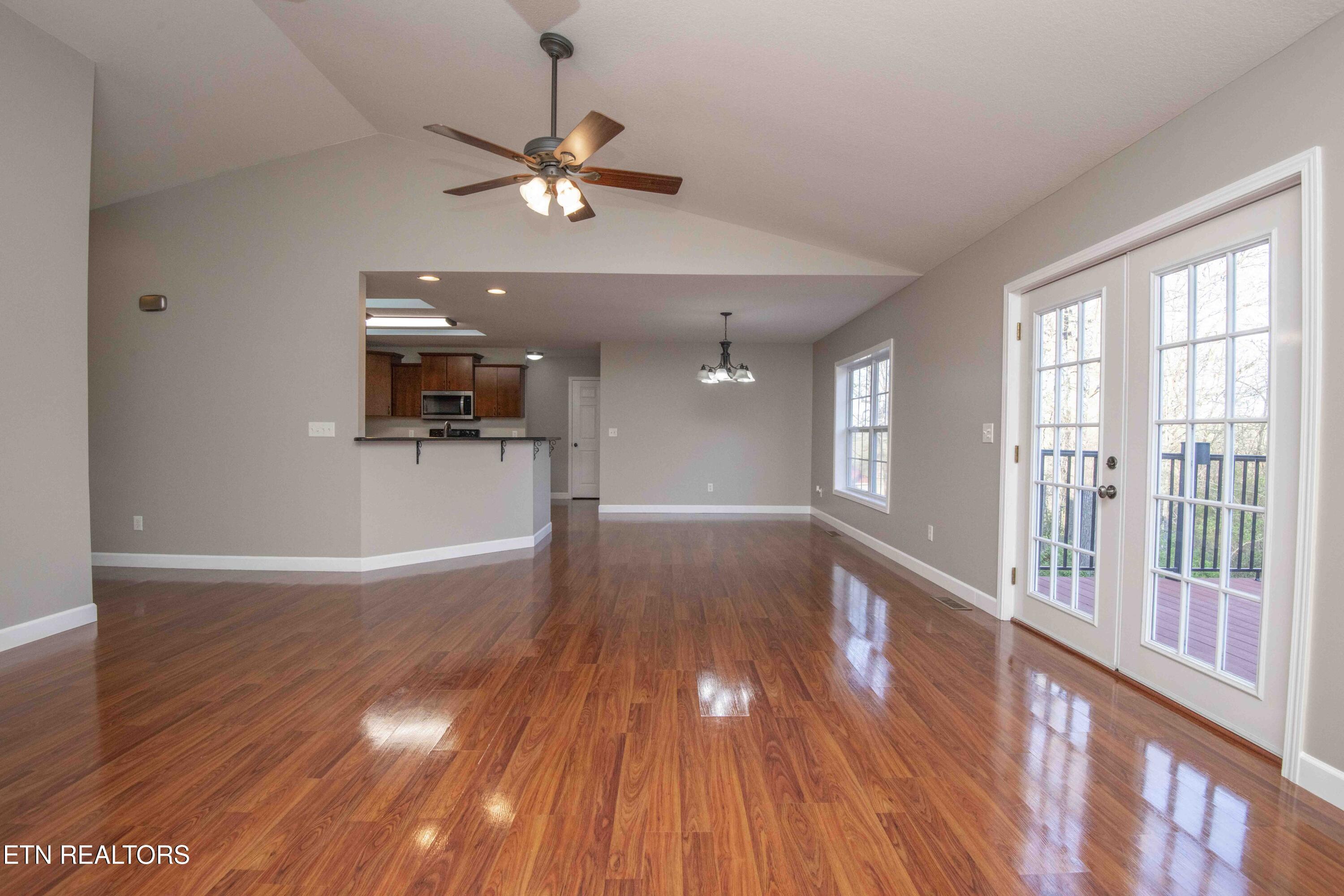 555 White Oak Circle