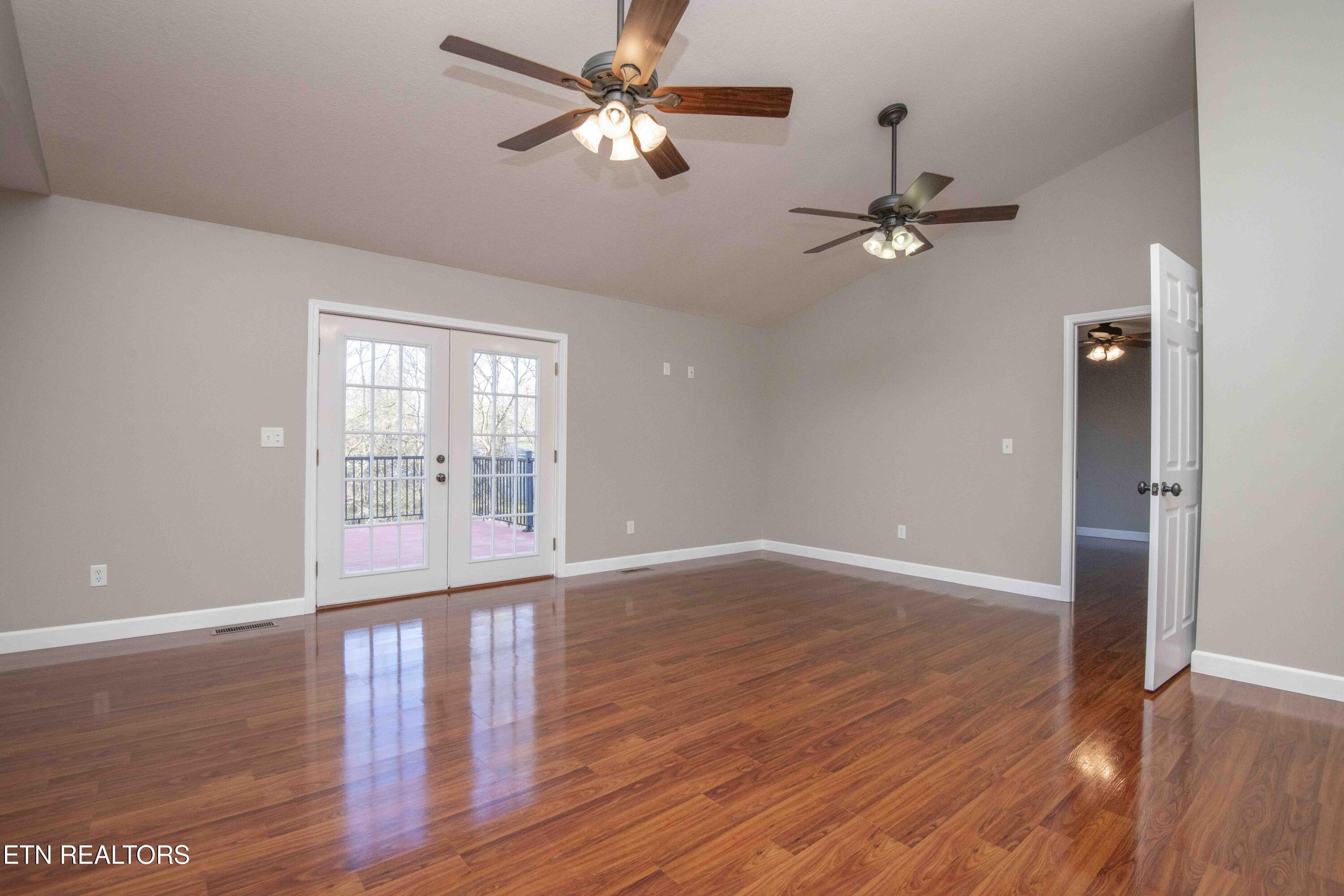555 White Oak Circle