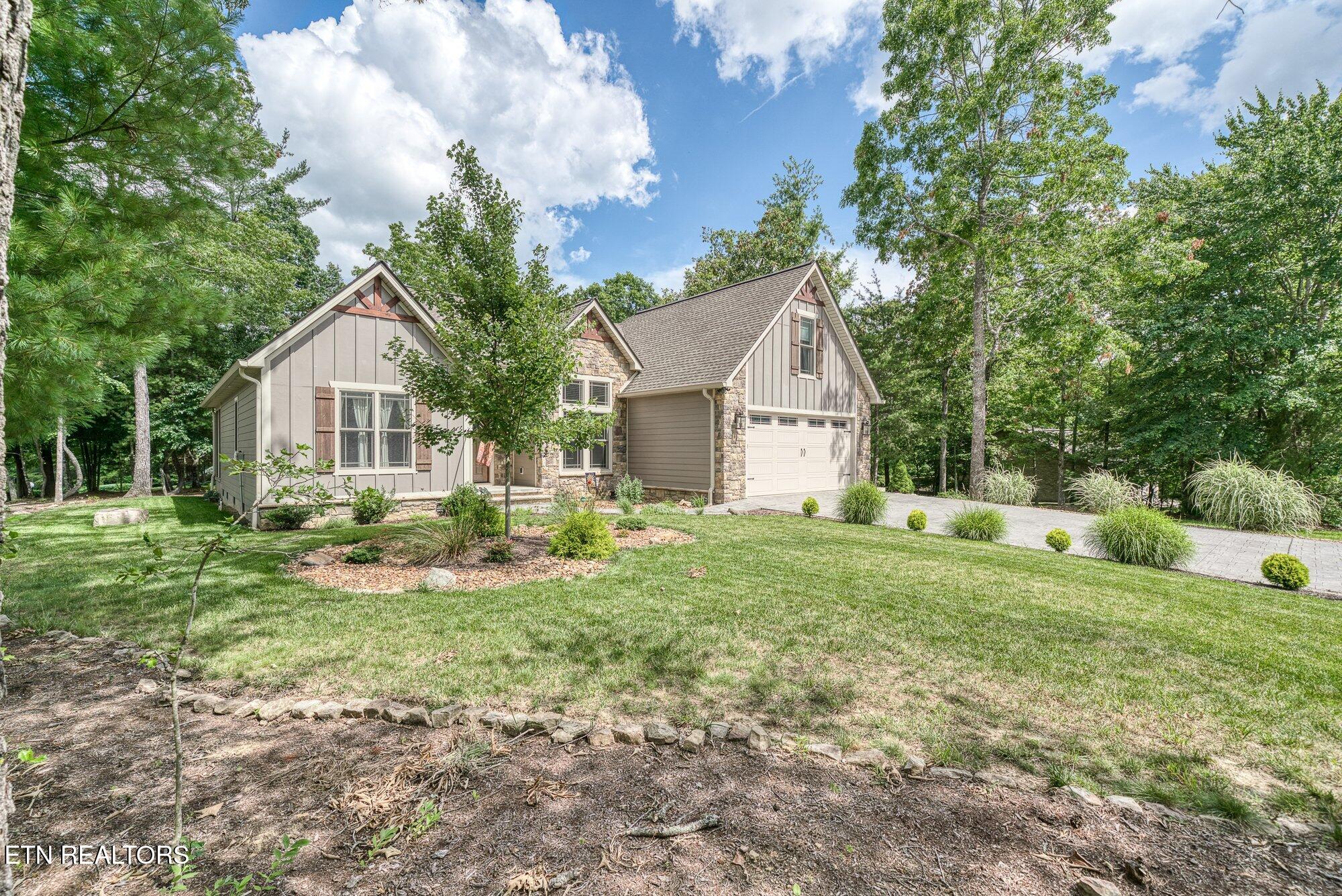 120 Kenwood Drive