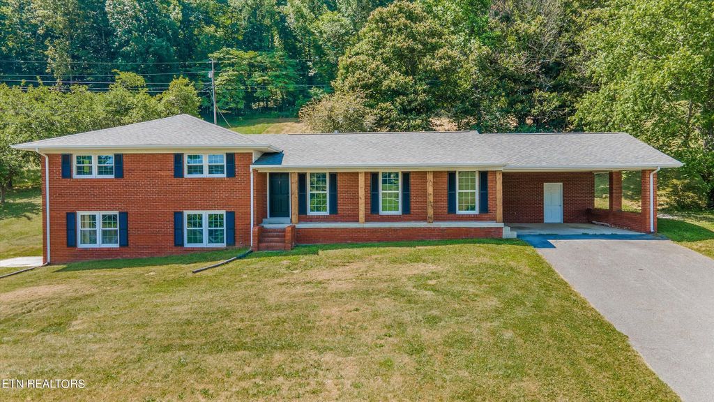 Photo of 115 Red Oak Lane, New Tazewell, TN 37825 (MLS # 1261196)