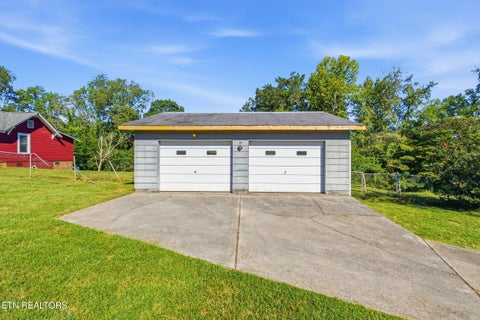 Tiny photo for 3817 Riverview Drive, Knoxville, TN 37914 (MLS # 1357480)