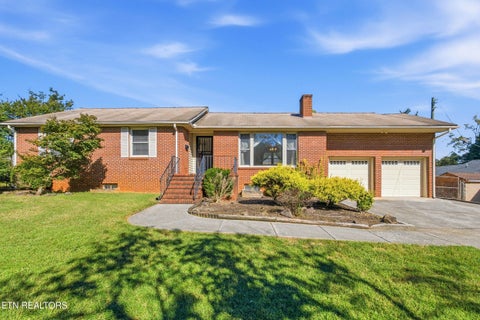Tiny photo for 3817 Riverview Drive, Knoxville, TN 37914 (MLS # 1357480)