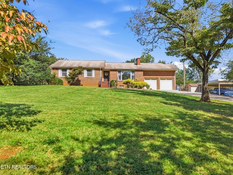 Tiny photo for 3817 Riverview Drive, Knoxville, TN 37914 (MLS # 1357480)