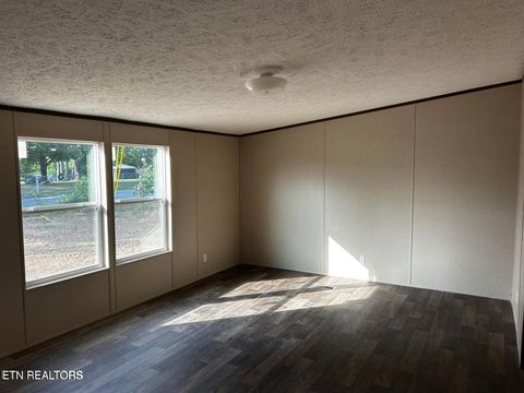 Tiny photo for 226 Community Drive, Madisonville, TN 37354 (MLS # 1323300)