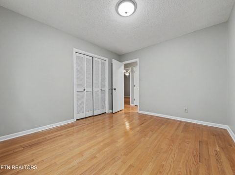 Tiny photo for 7624 Berkshire Blvd, Powell, TN 37849 (MLS # 1340653)