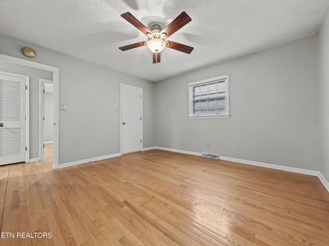 Tiny photo for 7624 Berkshire Blvd, Powell, TN 37849 (MLS # 1340653)