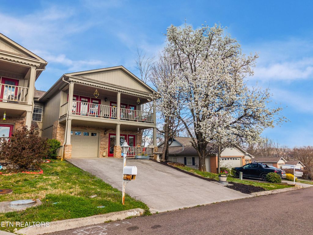 Photo of 5217 Brig Lane, Knoxville, TN 37914 (MLS # 1332490)