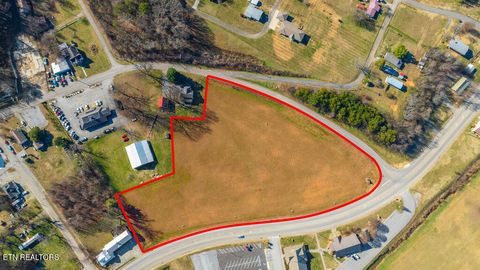 Tiny photo for 5 Cherohala Skwy, Tellico Plains, TN 37385 (MLS # 1327075)