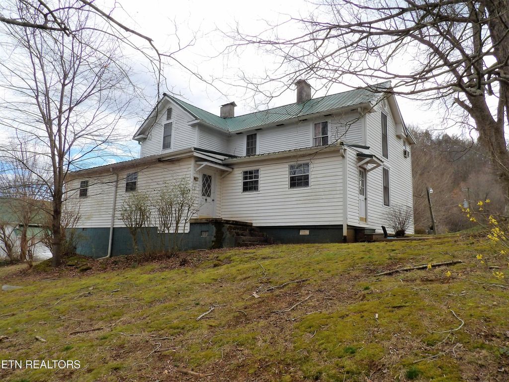 Photo of 128 Bryan Hill Drive, Tellico Plains, TN 37385 (MLS # 1249569)