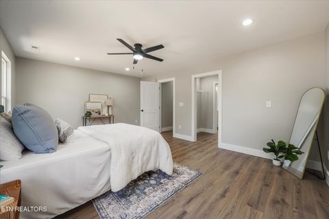 Tiny photo for 5205 Camelia Rd, Knoxville, TN 37912 (MLS # 1340644)