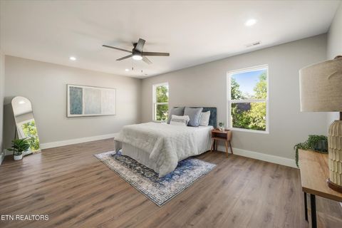 Tiny photo for 5205 Camelia Rd, Knoxville, TN 37912 (MLS # 1340644)