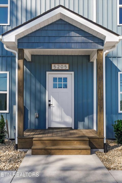 Photo of 5205 Camelia Rd, Knoxville, TN 37912 (MLS # 1340644)