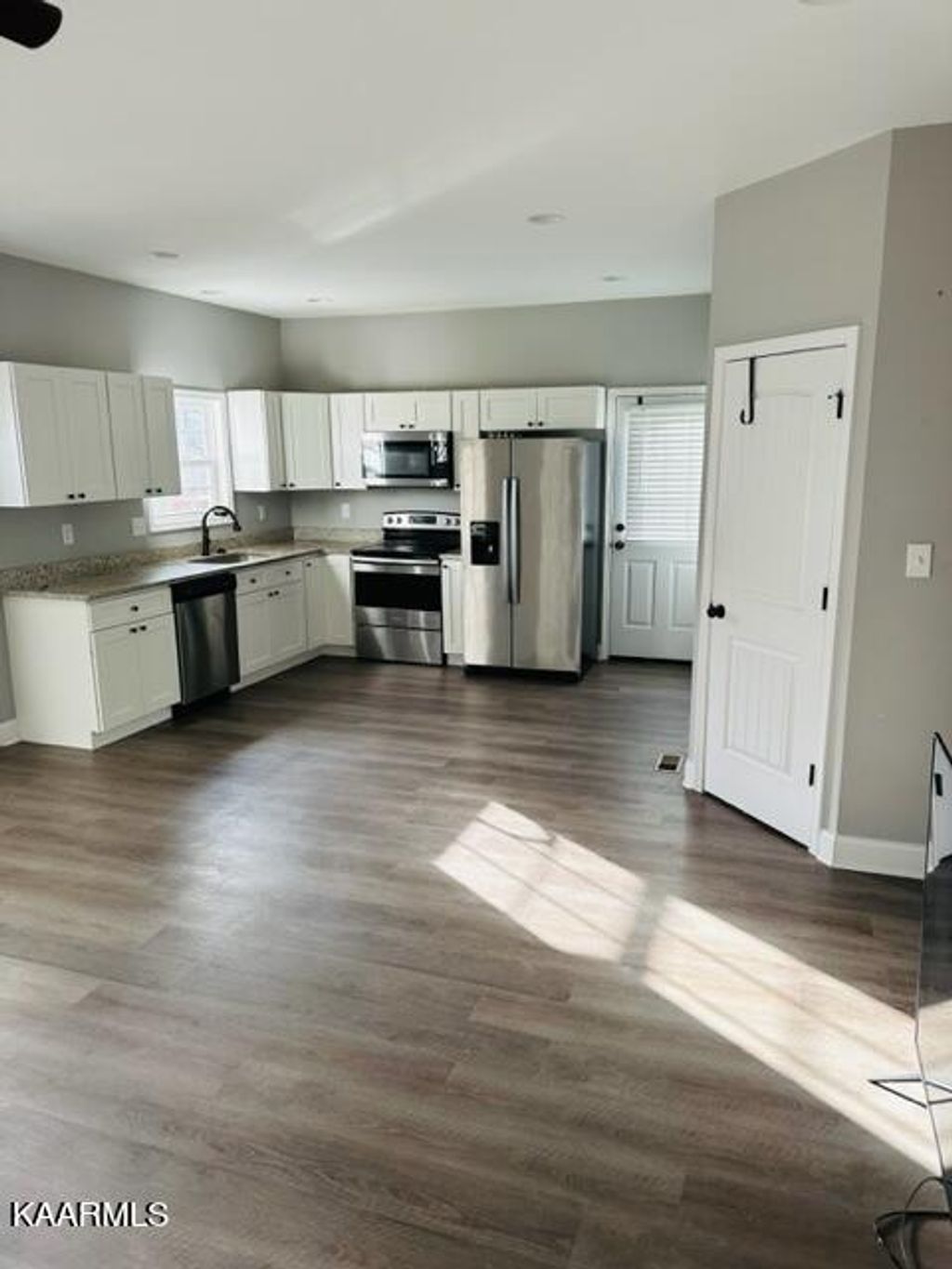 Photo of 1410 N Wright Rd, Alcoa, TN 37701 (MLS # 1222739)