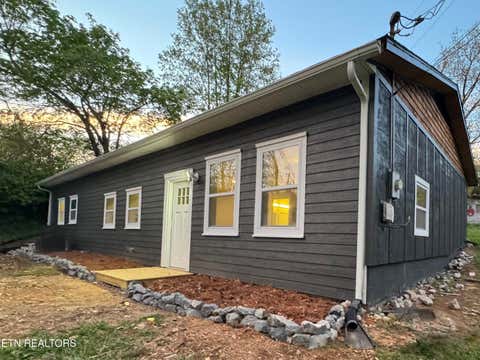 Photo of 128 Crisp Rd, Lenoir City, TN 37771 (MLS # 1346735)