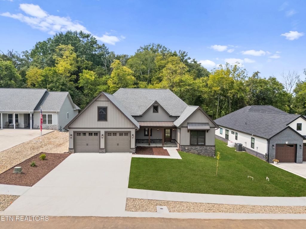 Photo of 123 Gado Way, Loudon, TN 37774 (MLS # 1310217)