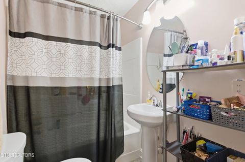 Tiny photo for 404 Pritchard Drive, Gatlinburg, TN 37738 (MLS # 1321097)