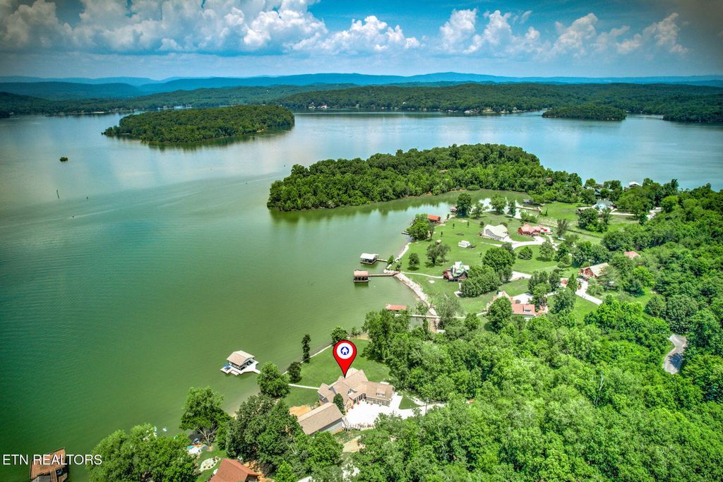 Photo of 1800 Indian Shadows Drive, Ten Mile, TN 37880 (MLS # 1305710)
