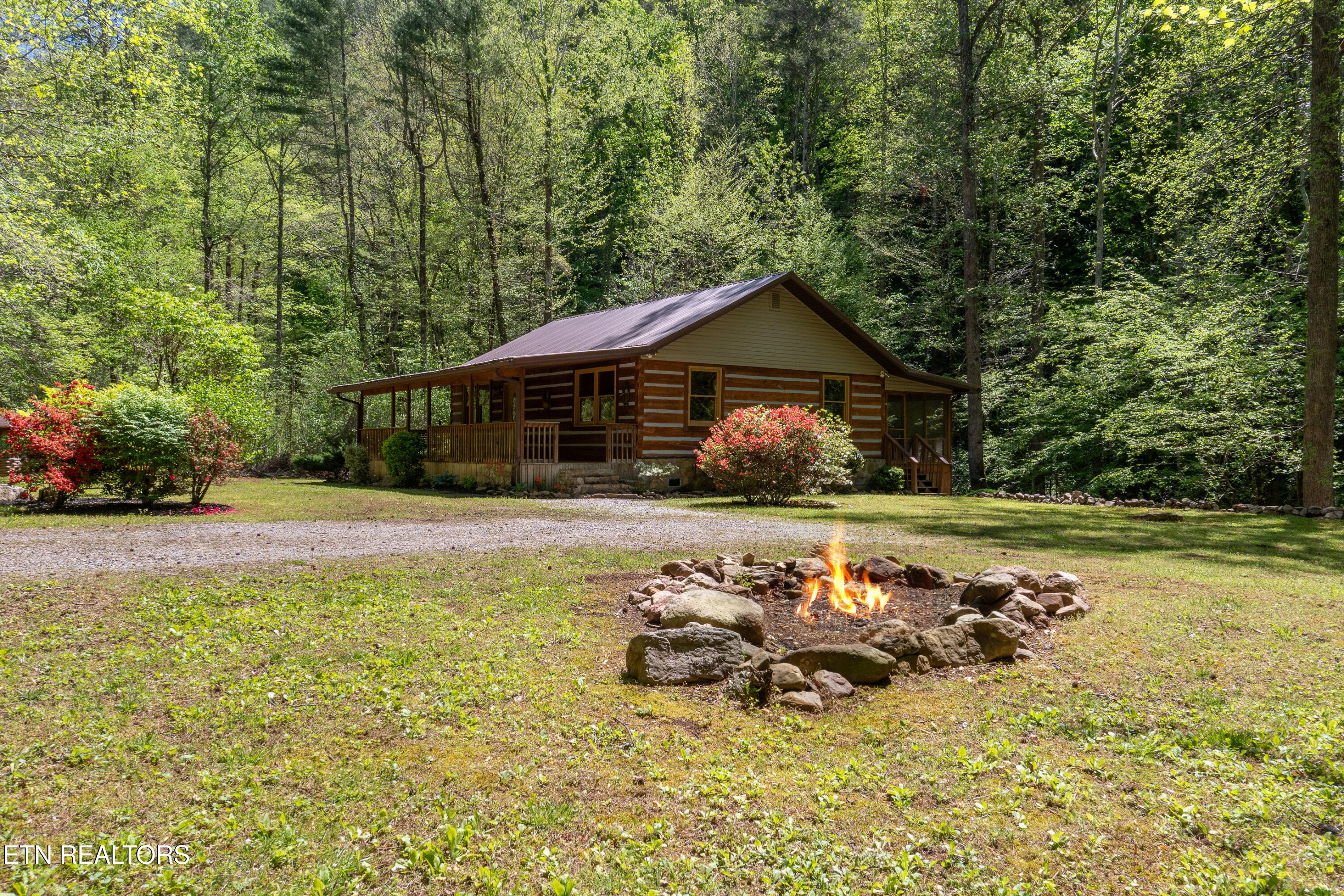 1256 E Millers Cove Rd