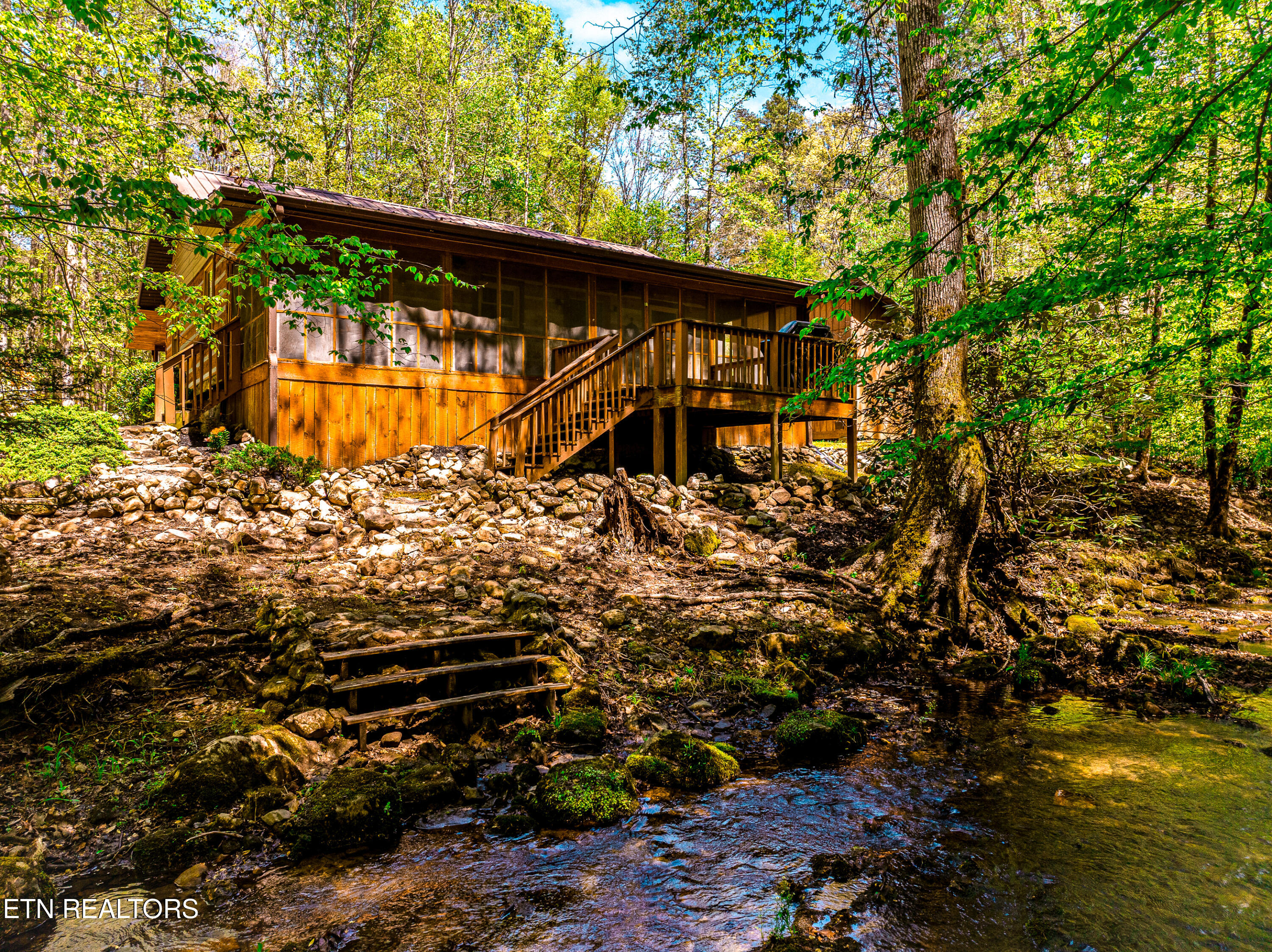 1256 E Millers Cove Rd