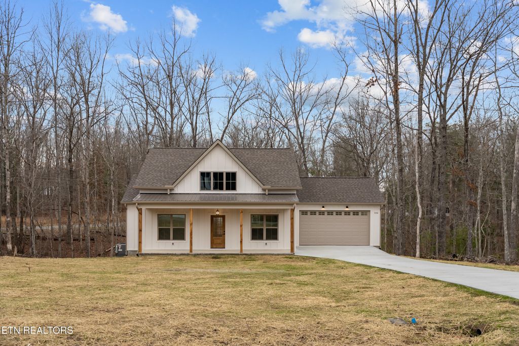 Photo of 7058 Topez Drive, Crossville, TN 38572 (MLS # 1331174)